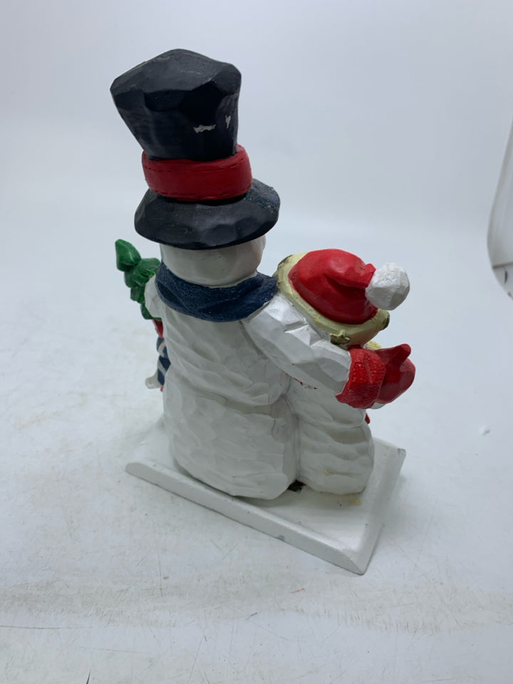 HEAVY 3 SNOWMAN SIGNING SPARKLE STOCKING HANGER.
