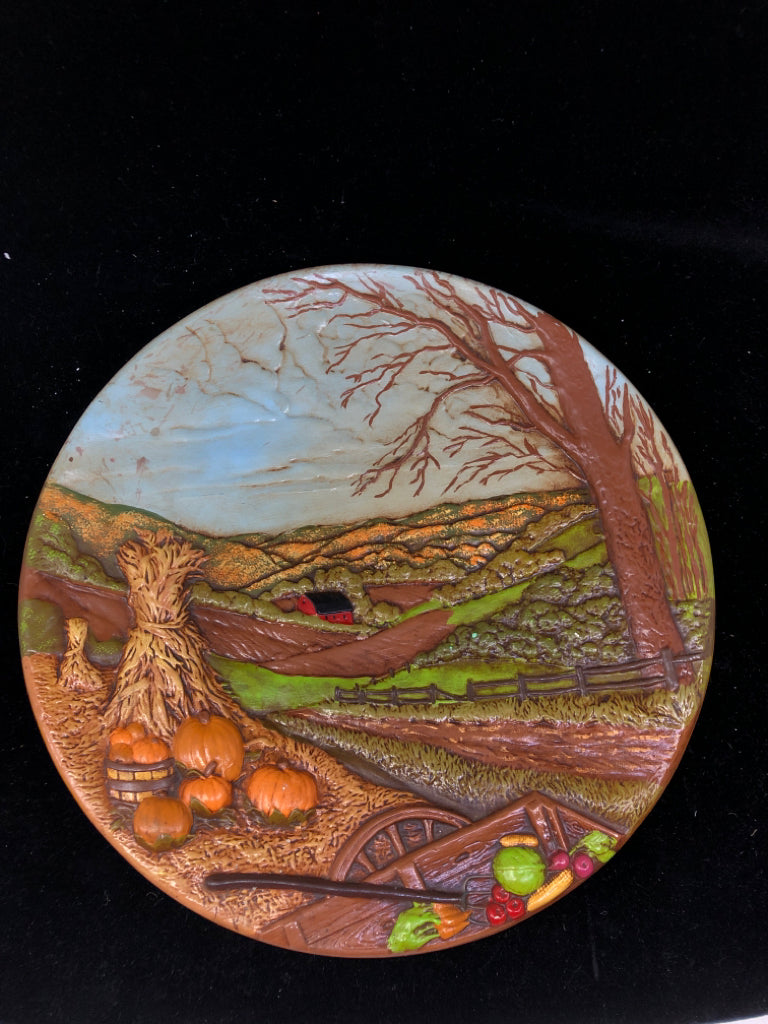 FALL HARVEST CERAMIC WALL PLATE.