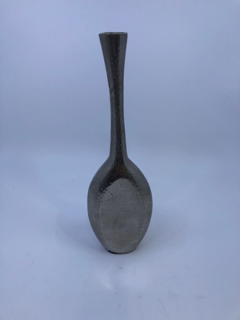 SKINNY NECK SILVER METAL BUD VASE.