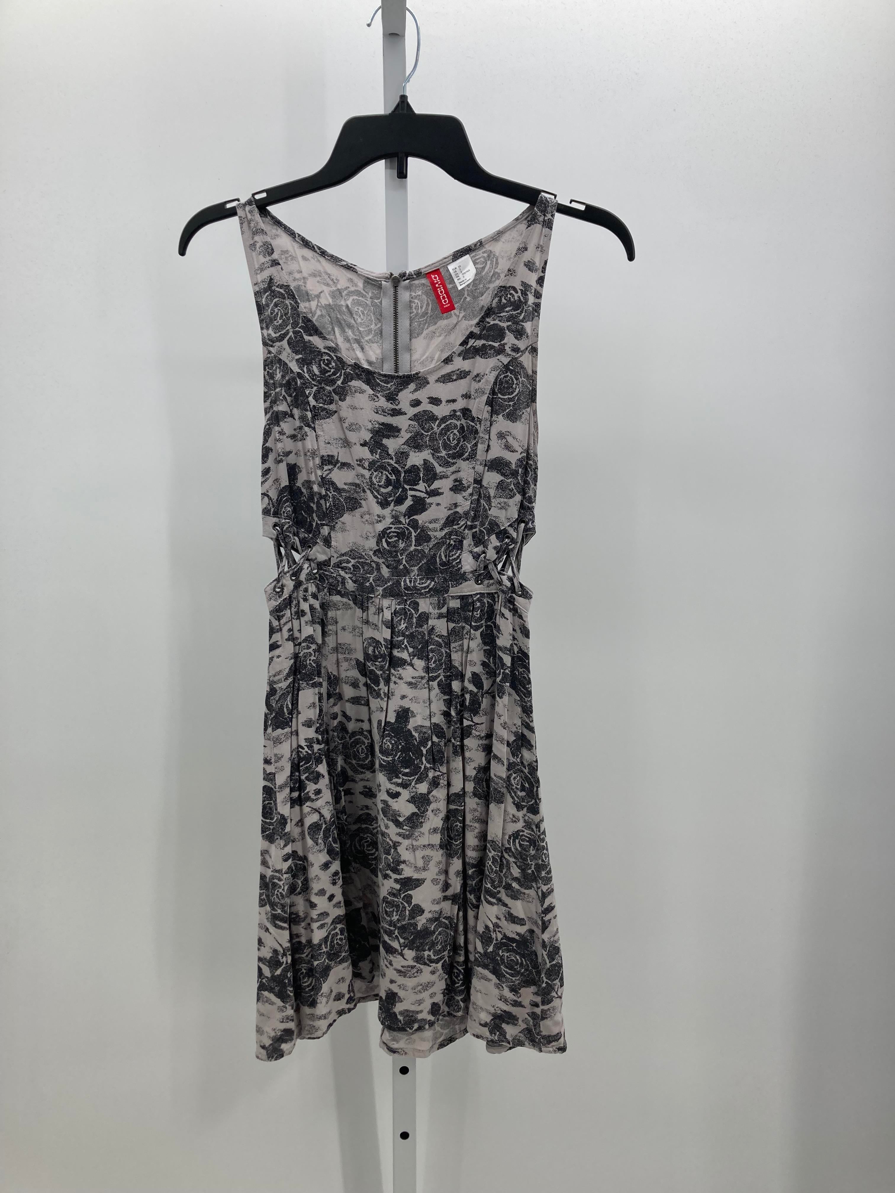Divided Size 2 Juniors Sundress