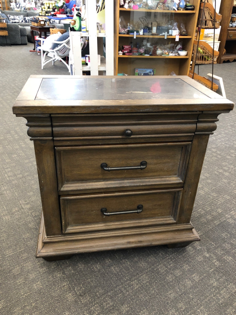 3 DRAWER TUSCANY BROWN NIGHTSTAND W/SLATE TOP.
