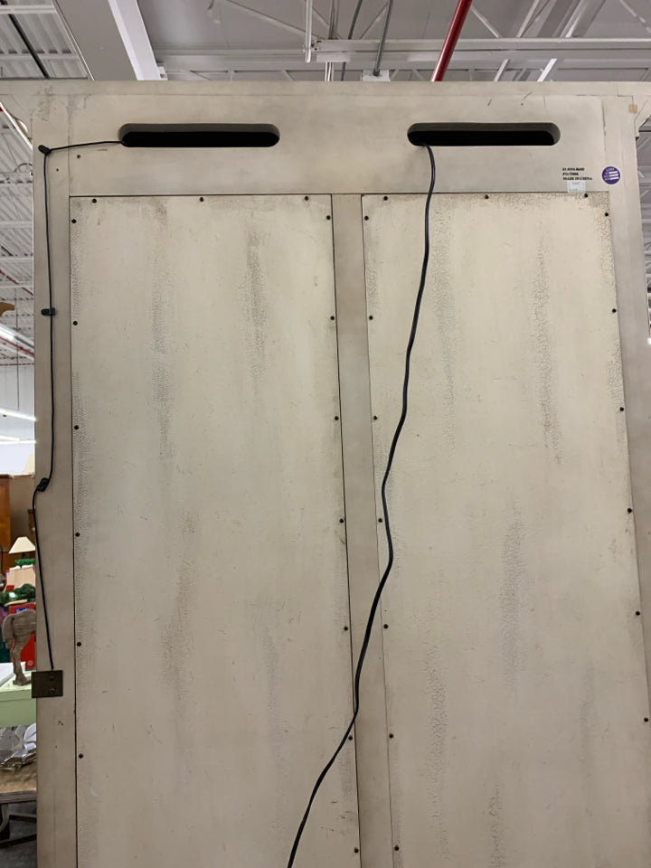 DISTRESSED CREME CABINET- 4 DOOR+ LIGHTS.
