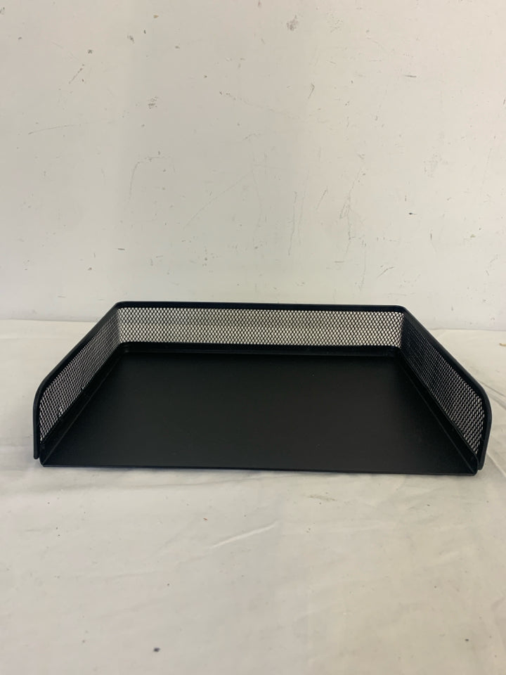 METAL MESH DESK FILE ORGANIZER TRAY.