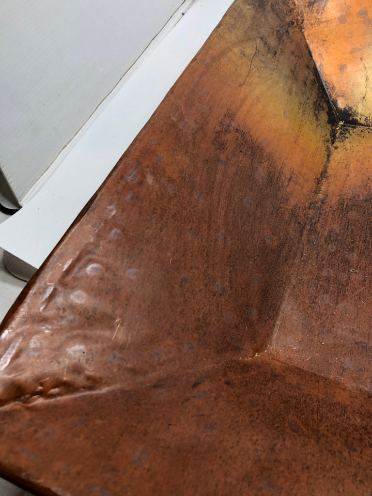 DISTRESSED ORANGE & BROWN HAMMERED METAL CENTERPIECE BOWL.