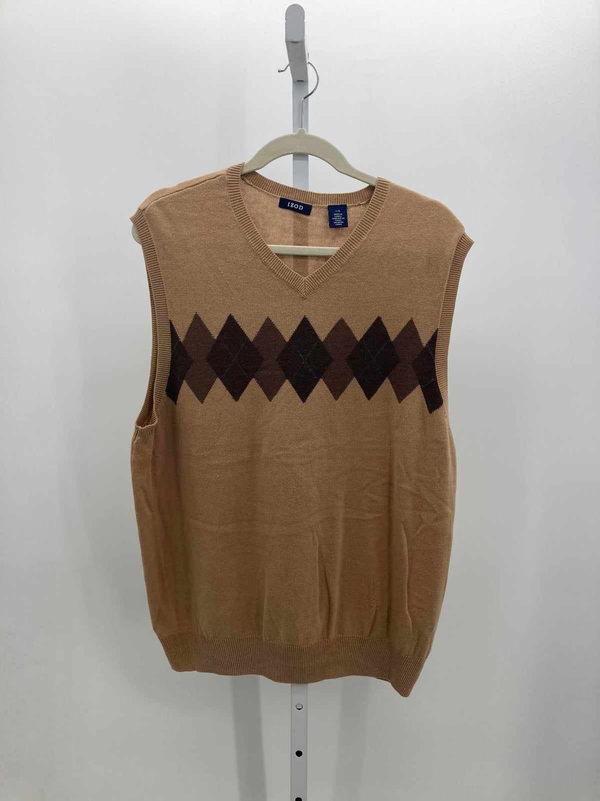 DIAMOND PATTERN SWEATER VEST