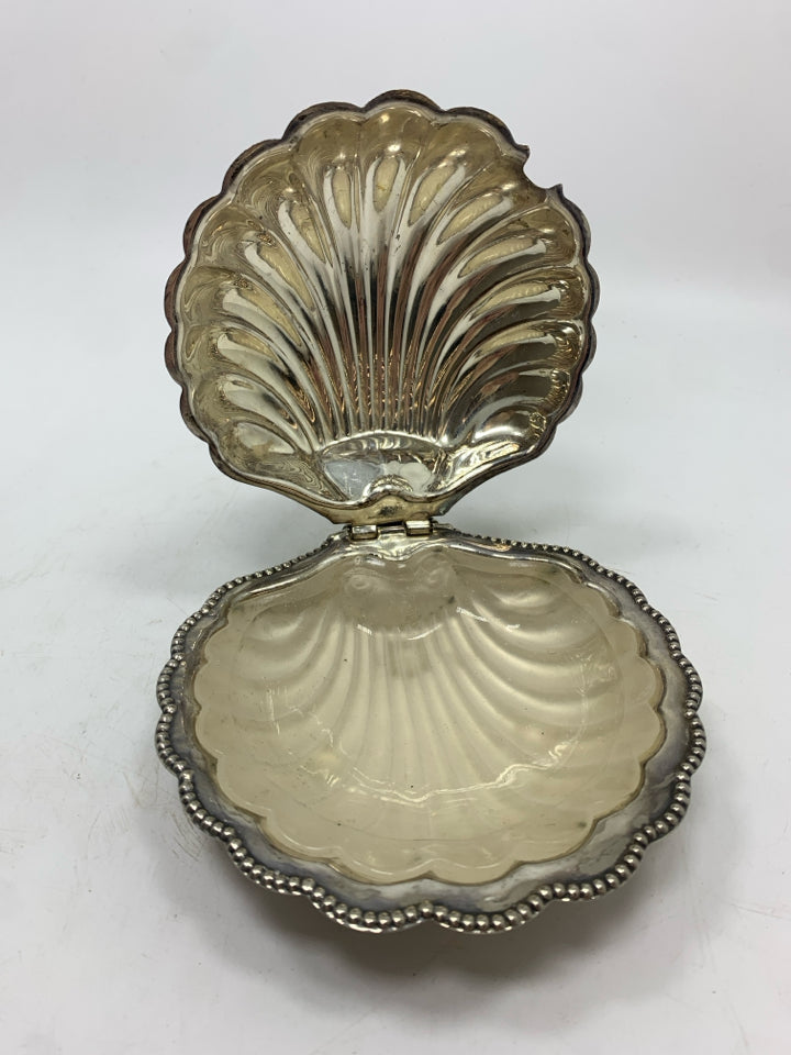 SM SEA SHELL DIP DISH.