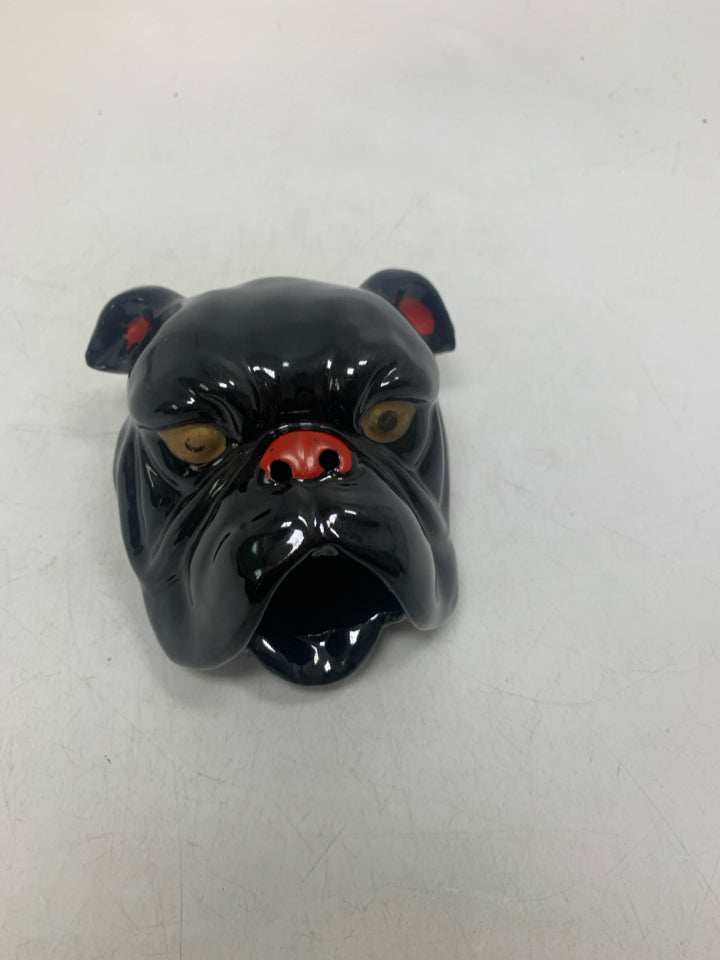 VTG BULLDOG REDWARE ASHTRAY.