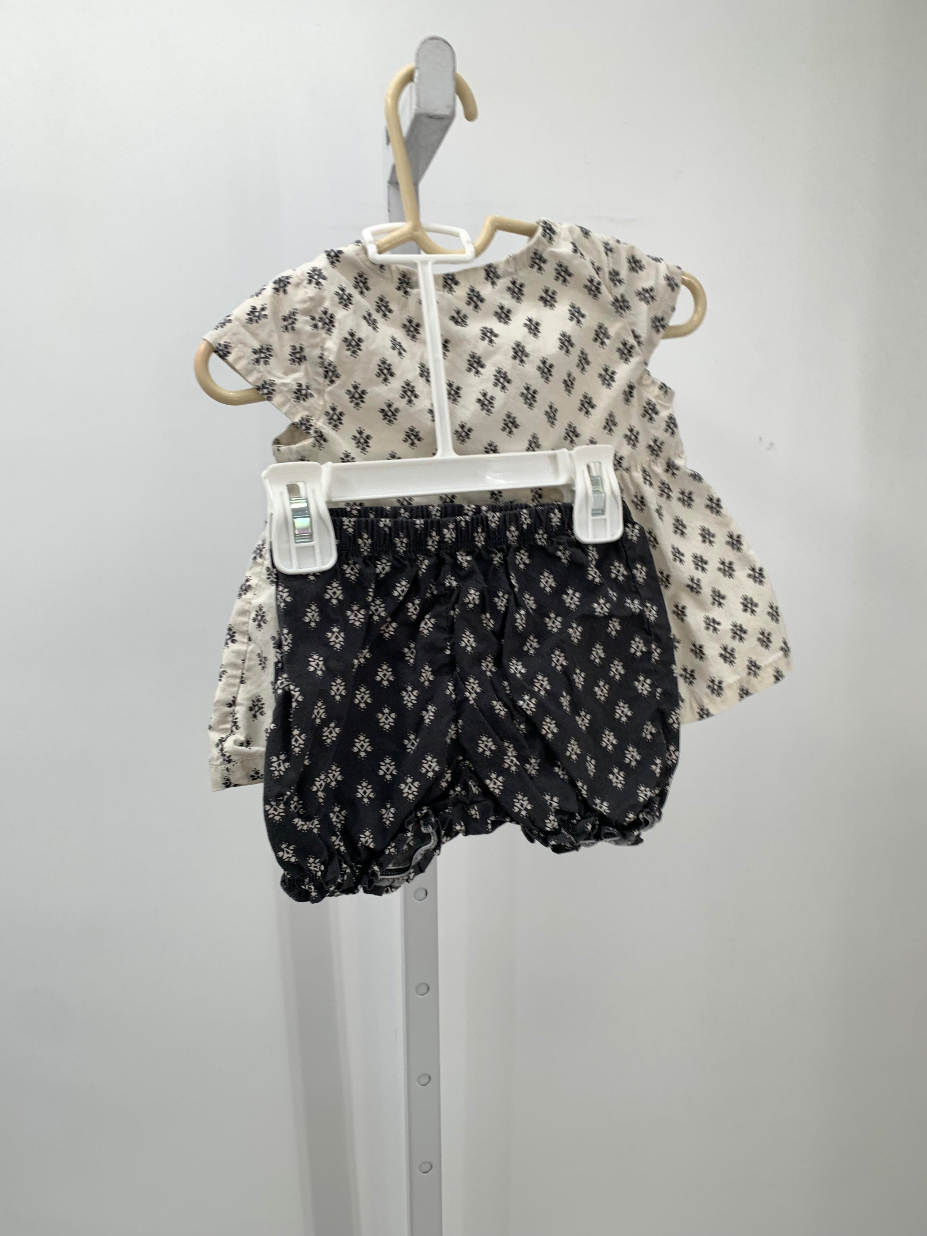 Carters Size 12 Months Girls 2 Pieces