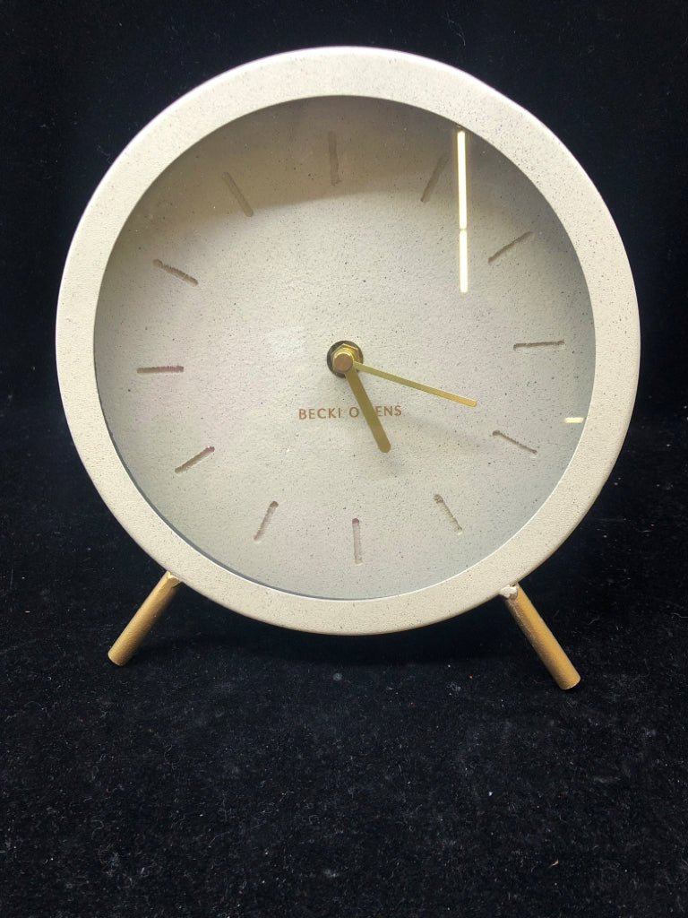 NWT BEIGE DESK CLOCK.