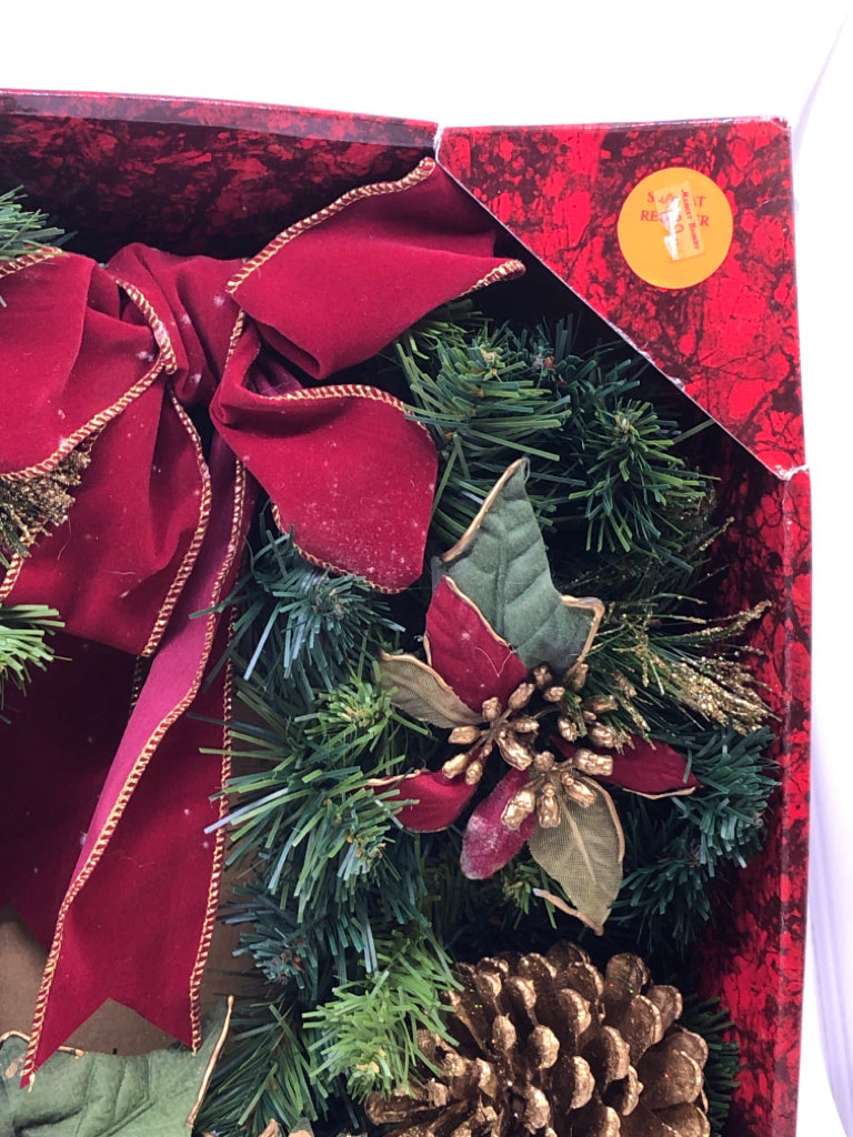 NIB WREATH W RIBBON AND PINECONE.