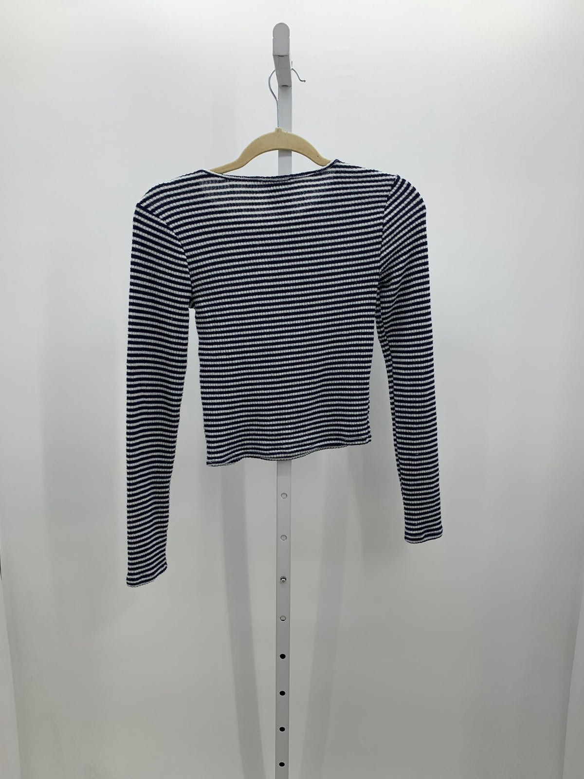 Forever 21 Size Small Juniors Long Sleeve Sweater