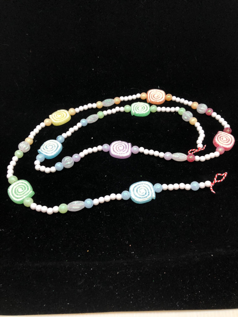 GLITTER CANDY & BEADS GARLAND.