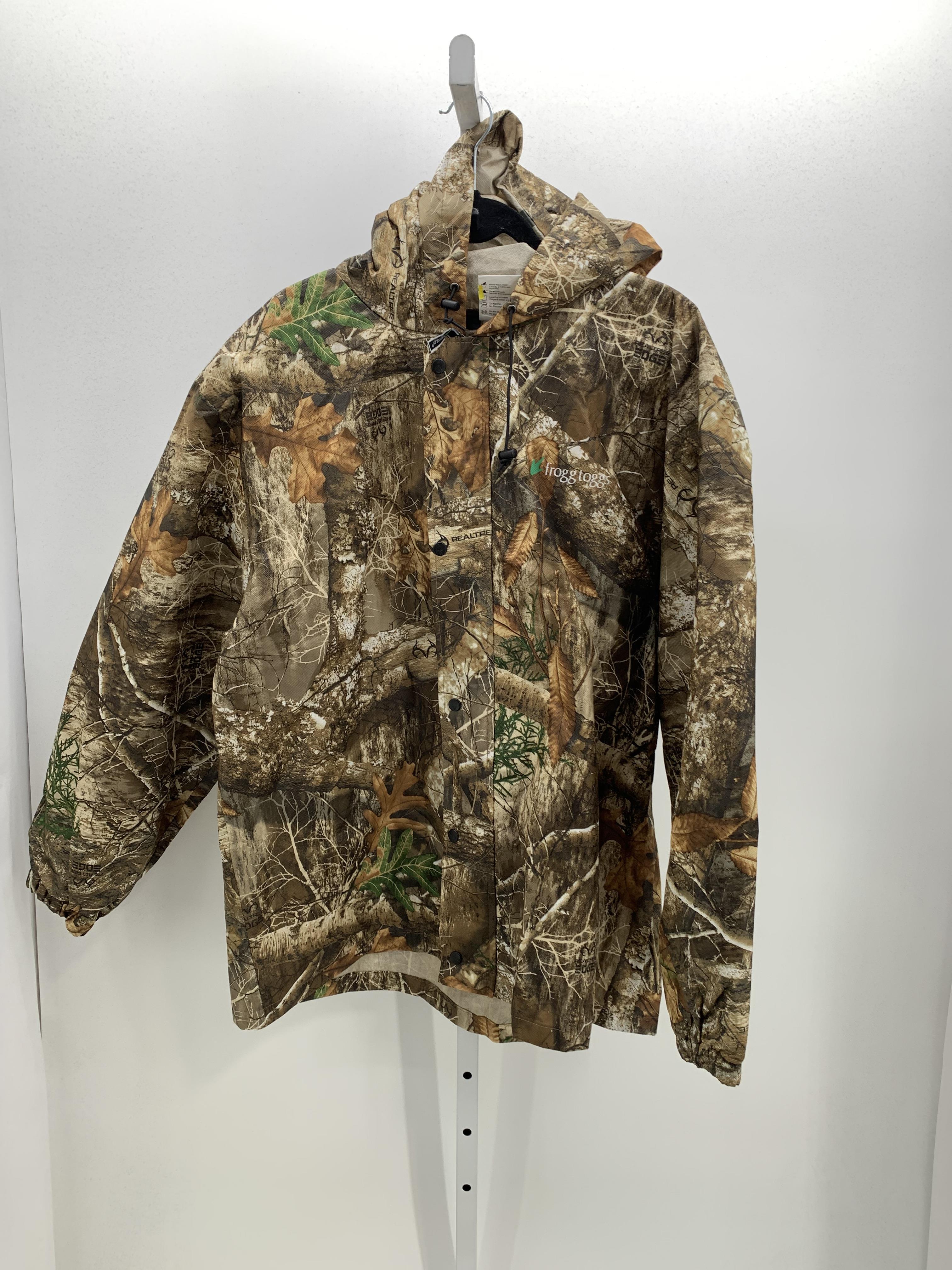 FOREST HOODED ZIP UP.