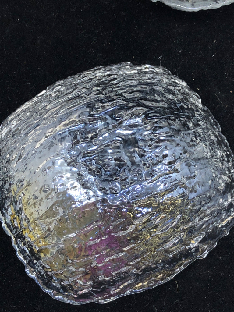 4 TEXTURED GLASS IRIDESCENT BOWLS.