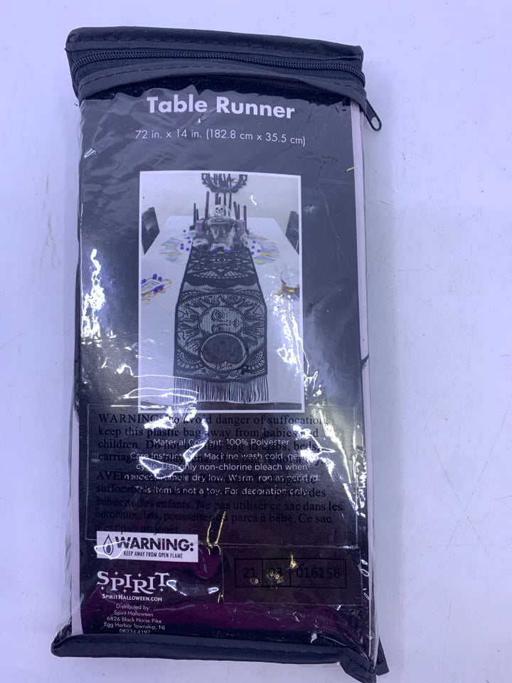 TAROT TABLE RUNNER.