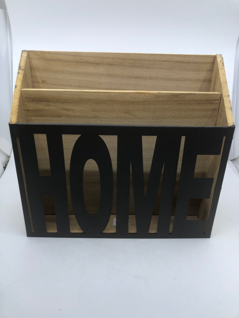 WOOD 2 SLOT MAIL FILE W/ GREY METAL CUTOUT HOME FRONT.