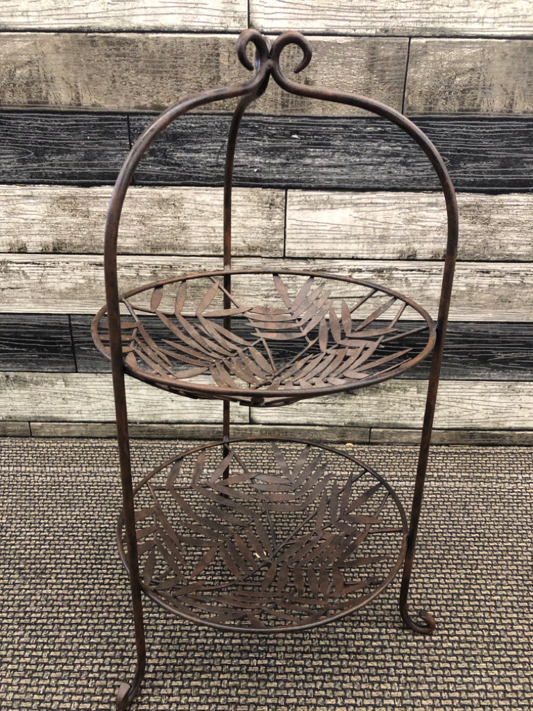 2 TIER METAL FRUIT BASKET W LEAF DESIGN.