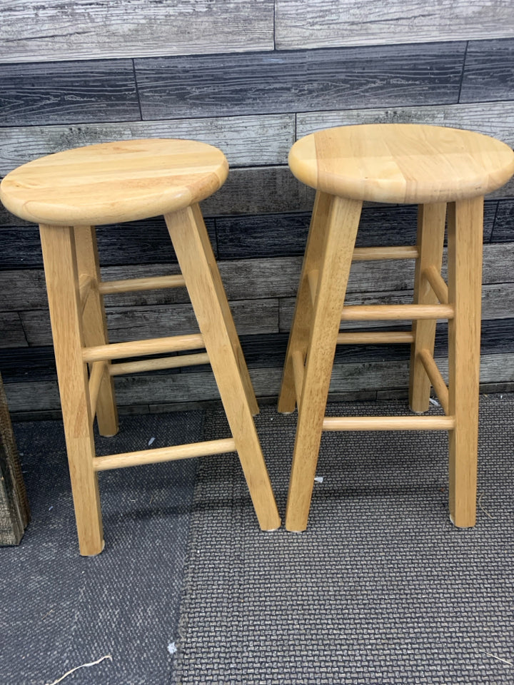 2 BLONDE STOOLS.