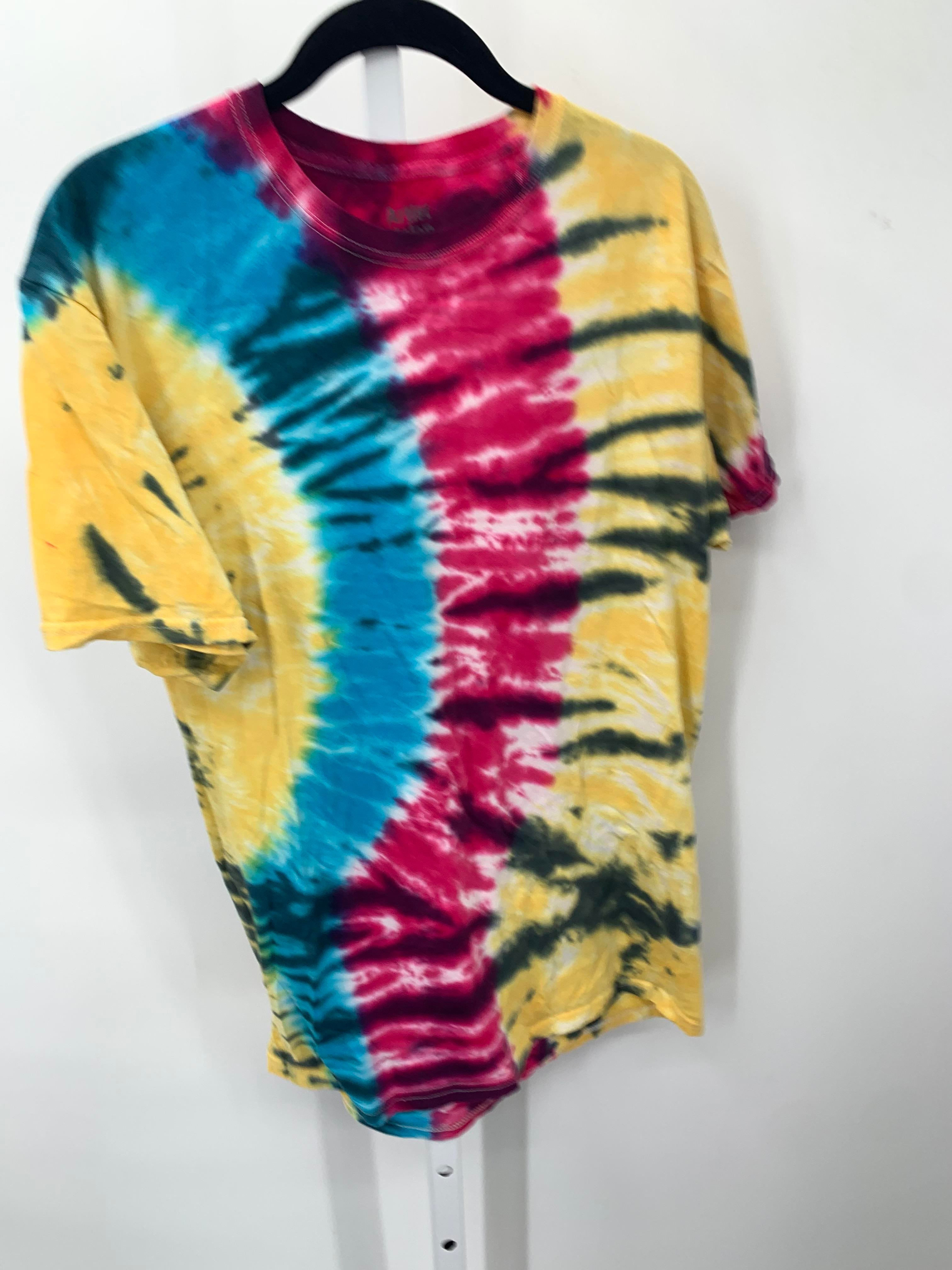 TIE DYE KNIT TEE.