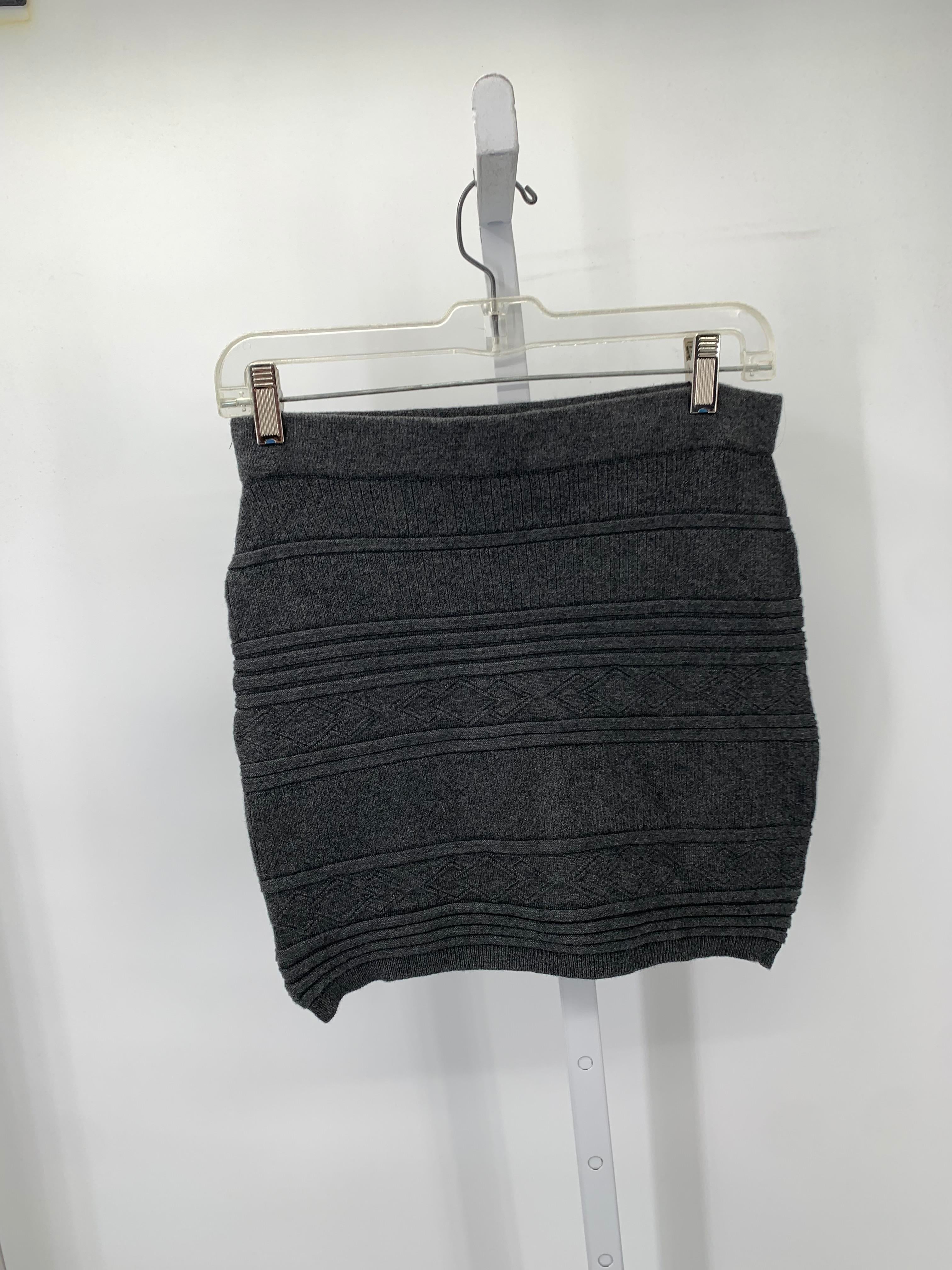 Atmosphere Size Medium Juniors Skirt