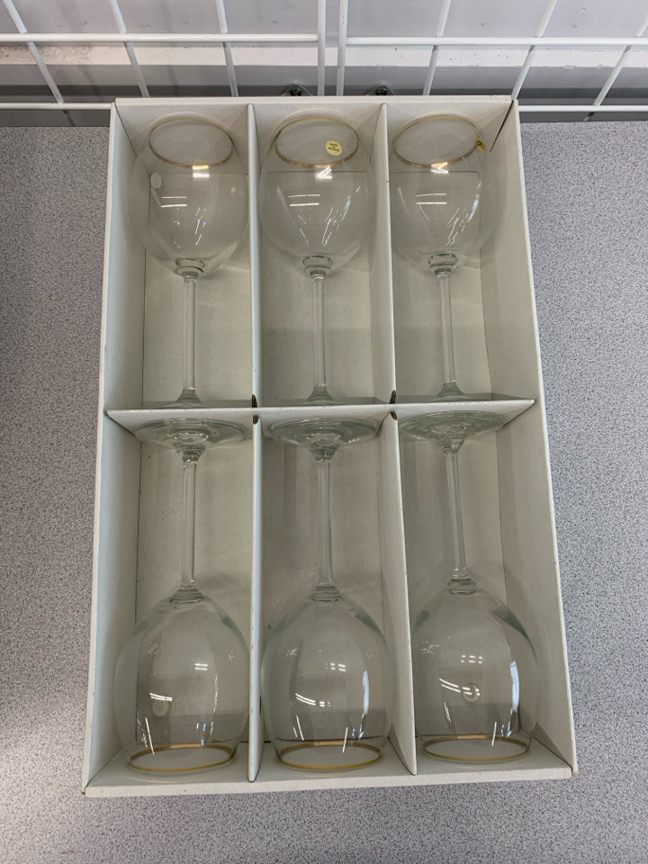NIB 6PC LUCERNE GLASS GOBLETS W/GOLD RIM.