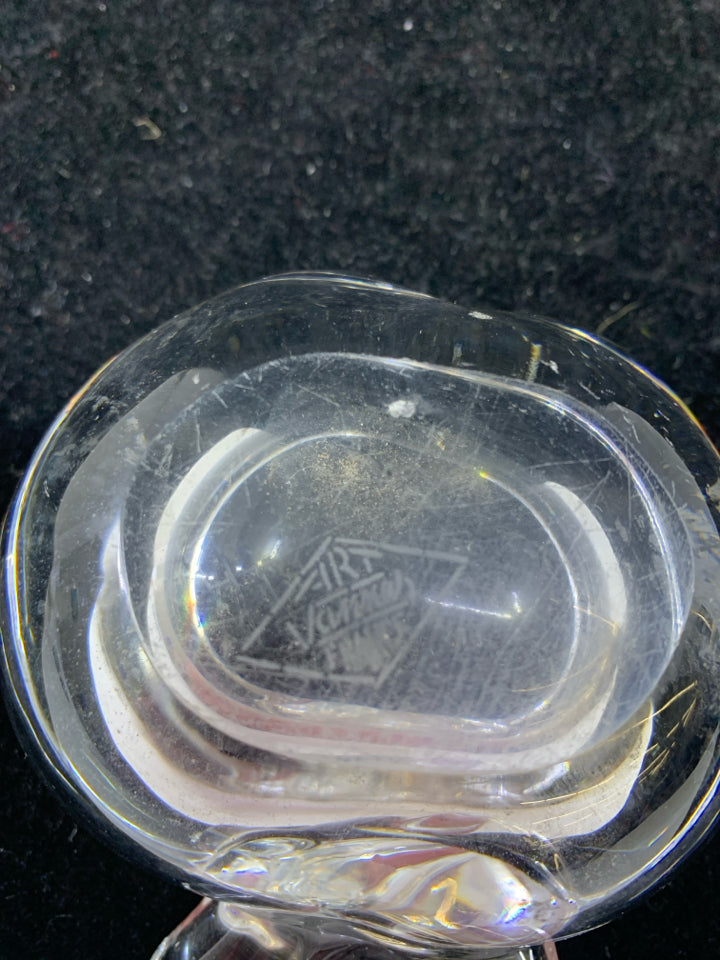 CLEAR GLASS APPLE BOWL.