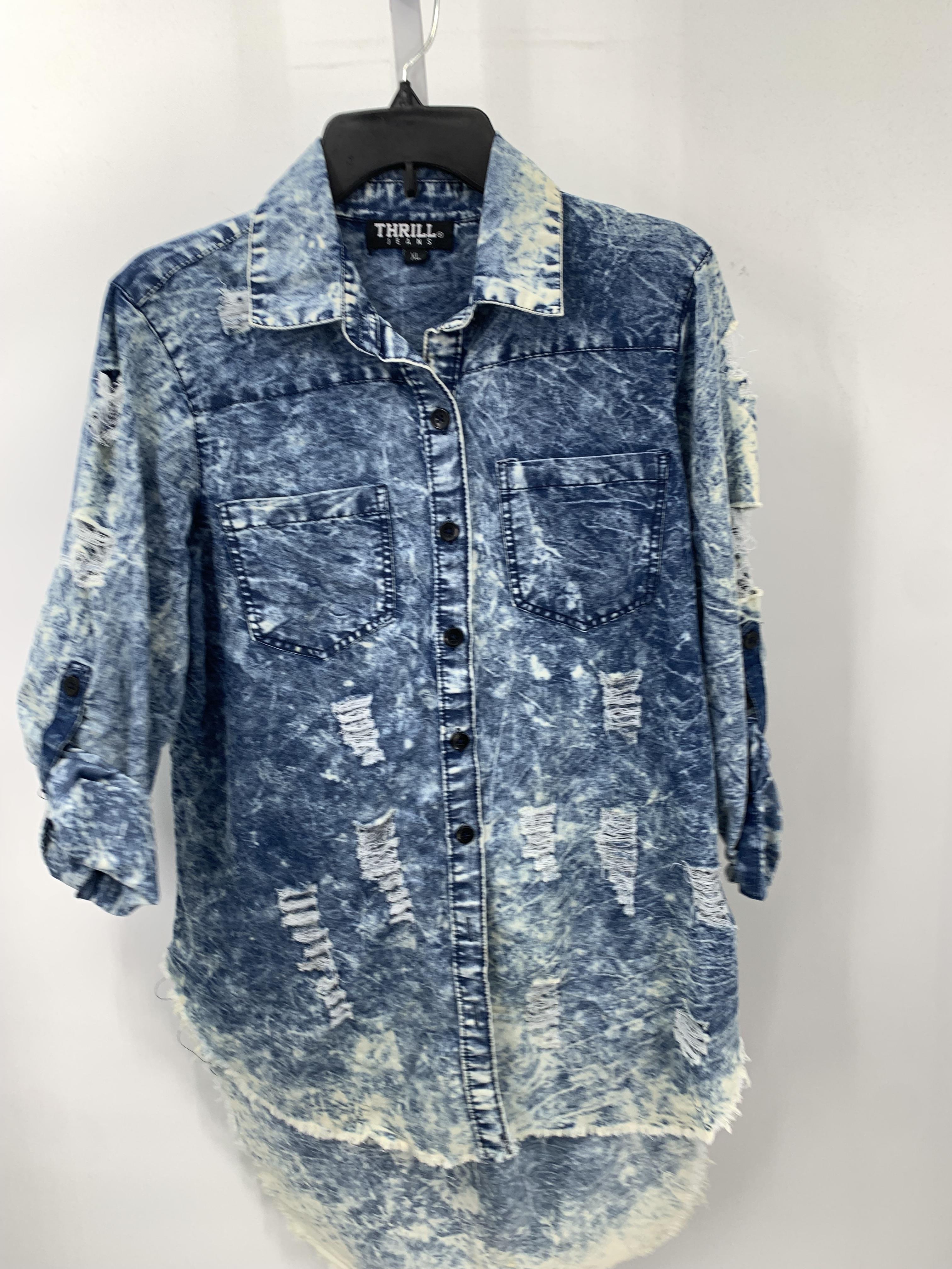 Size Extra Large Juniors Long Sleeve Shirt