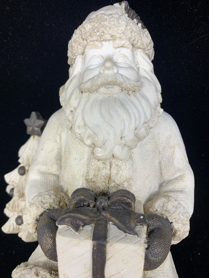WHITE RESIN SHELF SITTER SANTA.