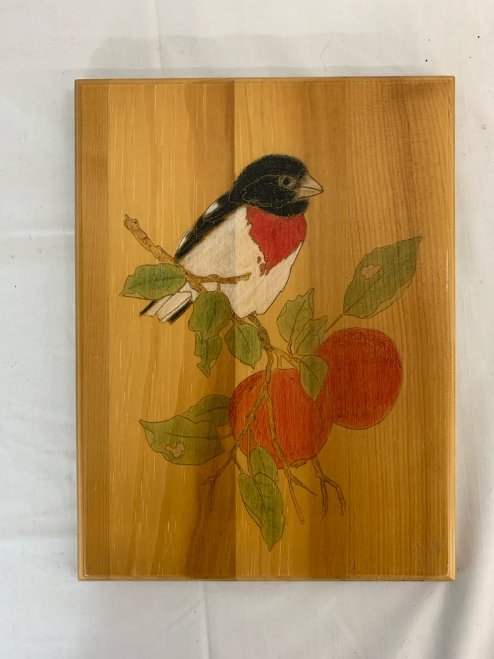 PAINTED BIRD ON APPLE LIMB WOOD PLAQUE.