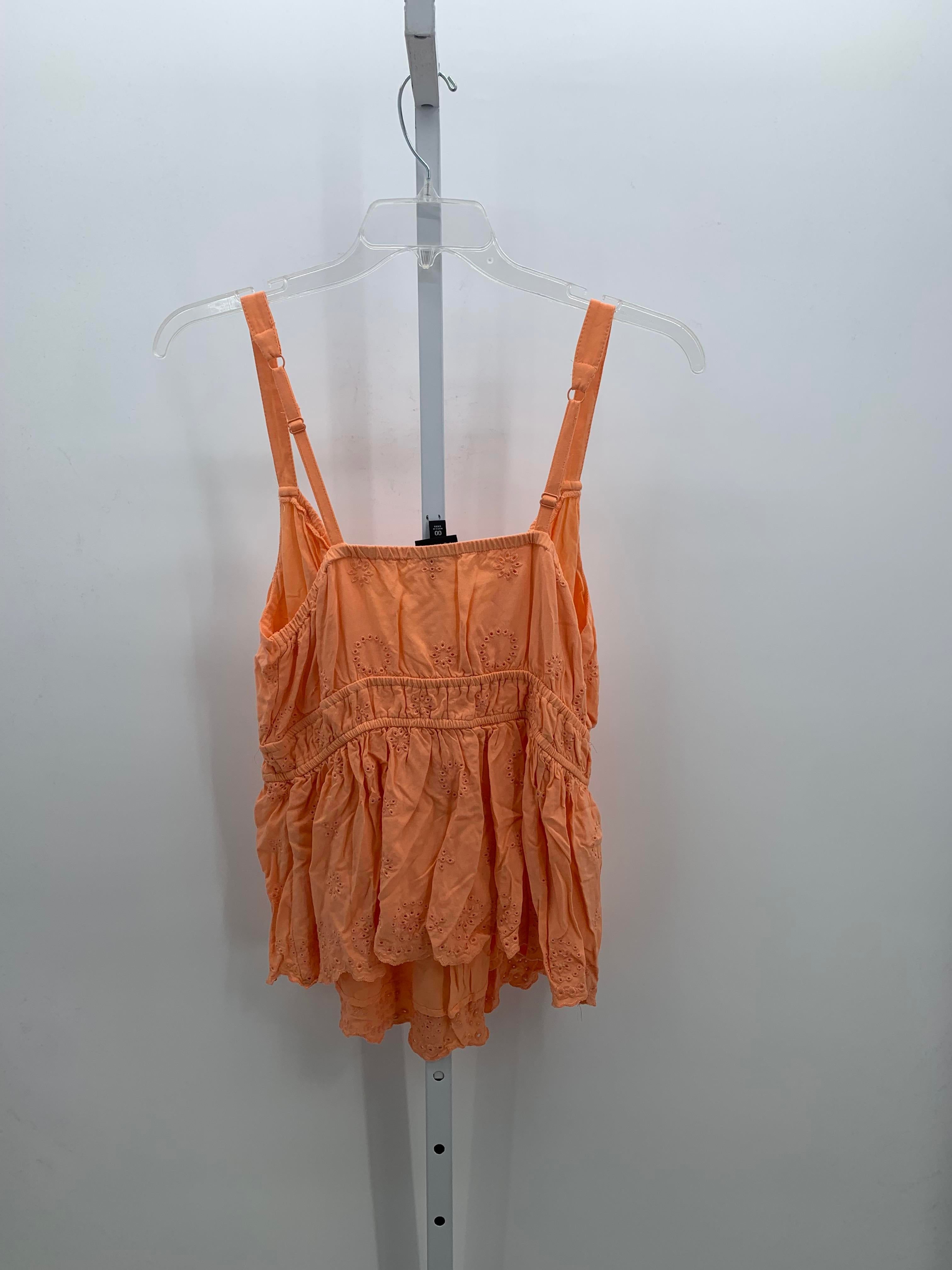 Torrid Size 0X Womens Sleeveless Shirt