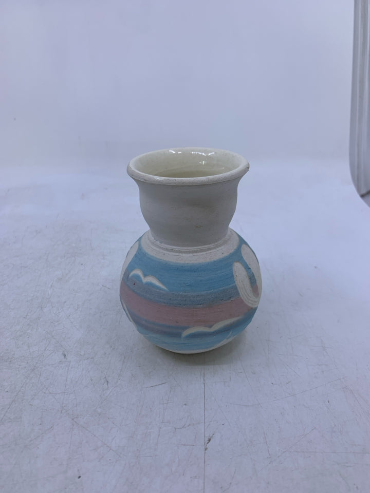 WHITE VASE W/ CACTUS BLUE/PINK LANDSCAPE.