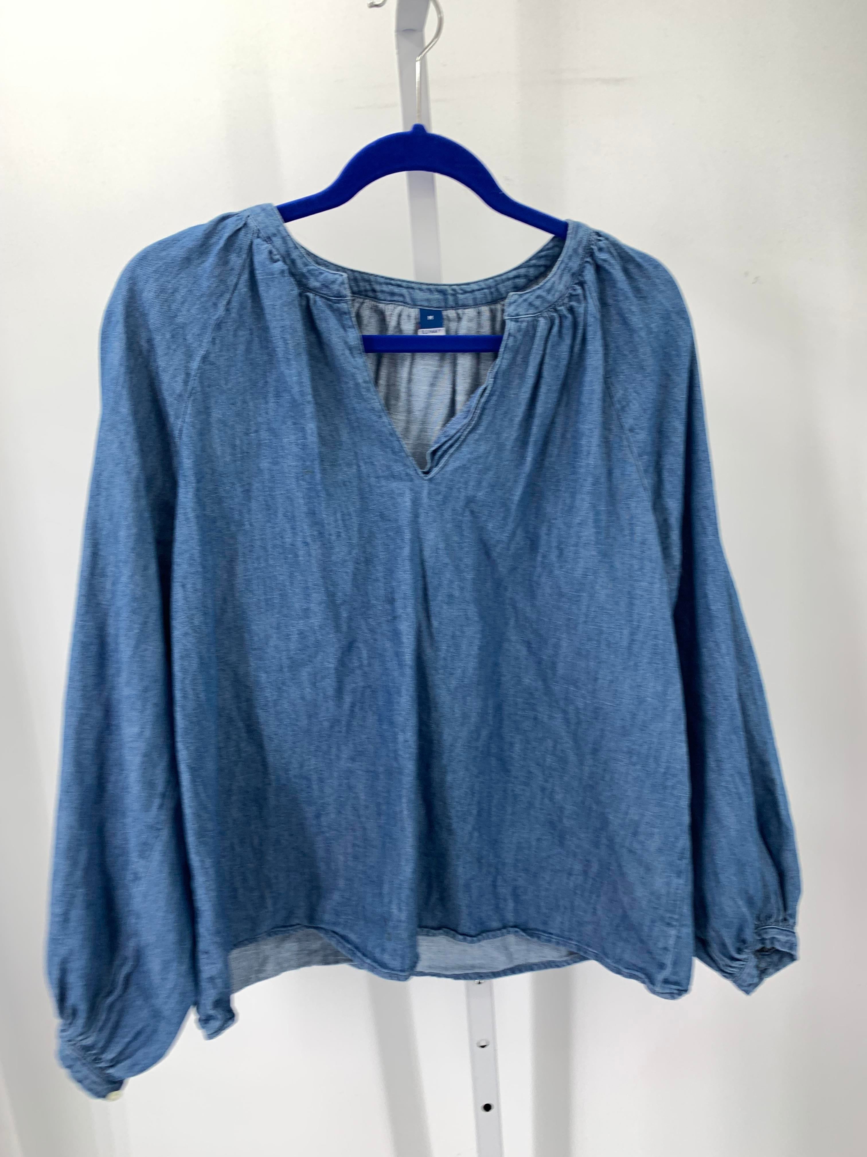 Old Navy Size Medium Misses Long Sleeve Shirt