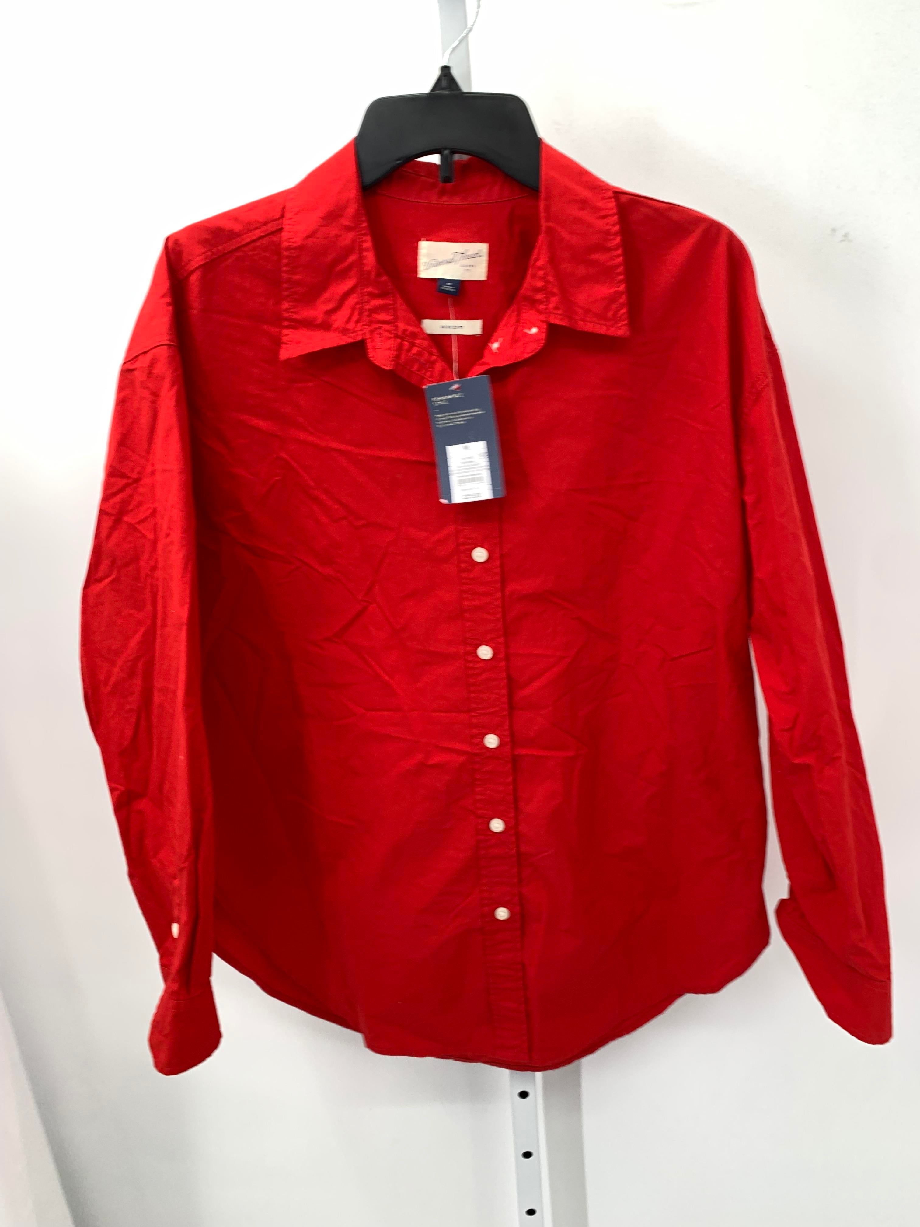 Universal Thread Size Medium Misses Long Sleeve Shirt
