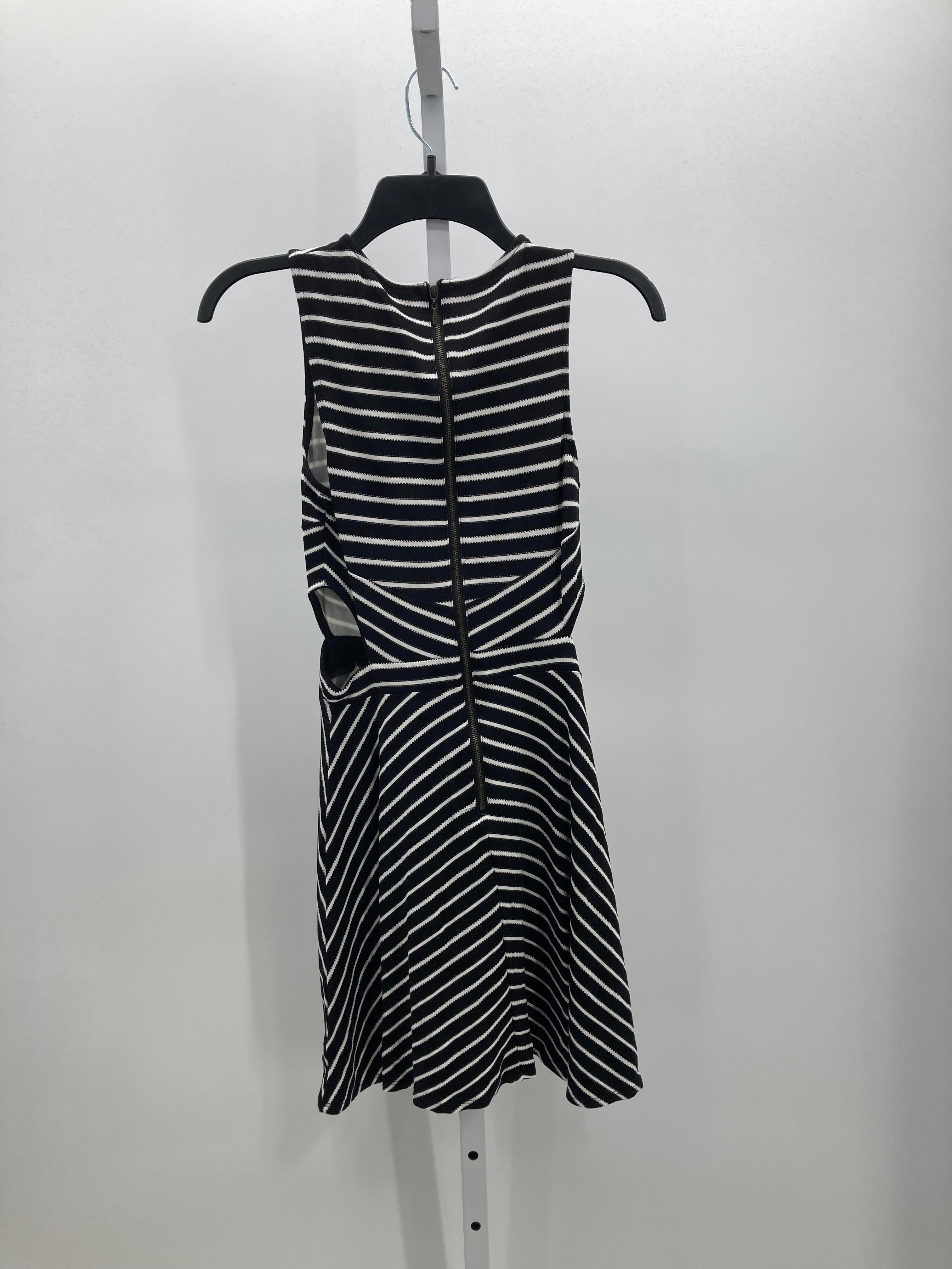 Xhilaration Size XS Juniors Sleeveless Dress