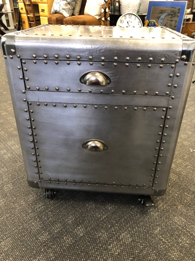 SILVER STUDDED 2 DRAWER NIGHTSTAND ON WHEELS.