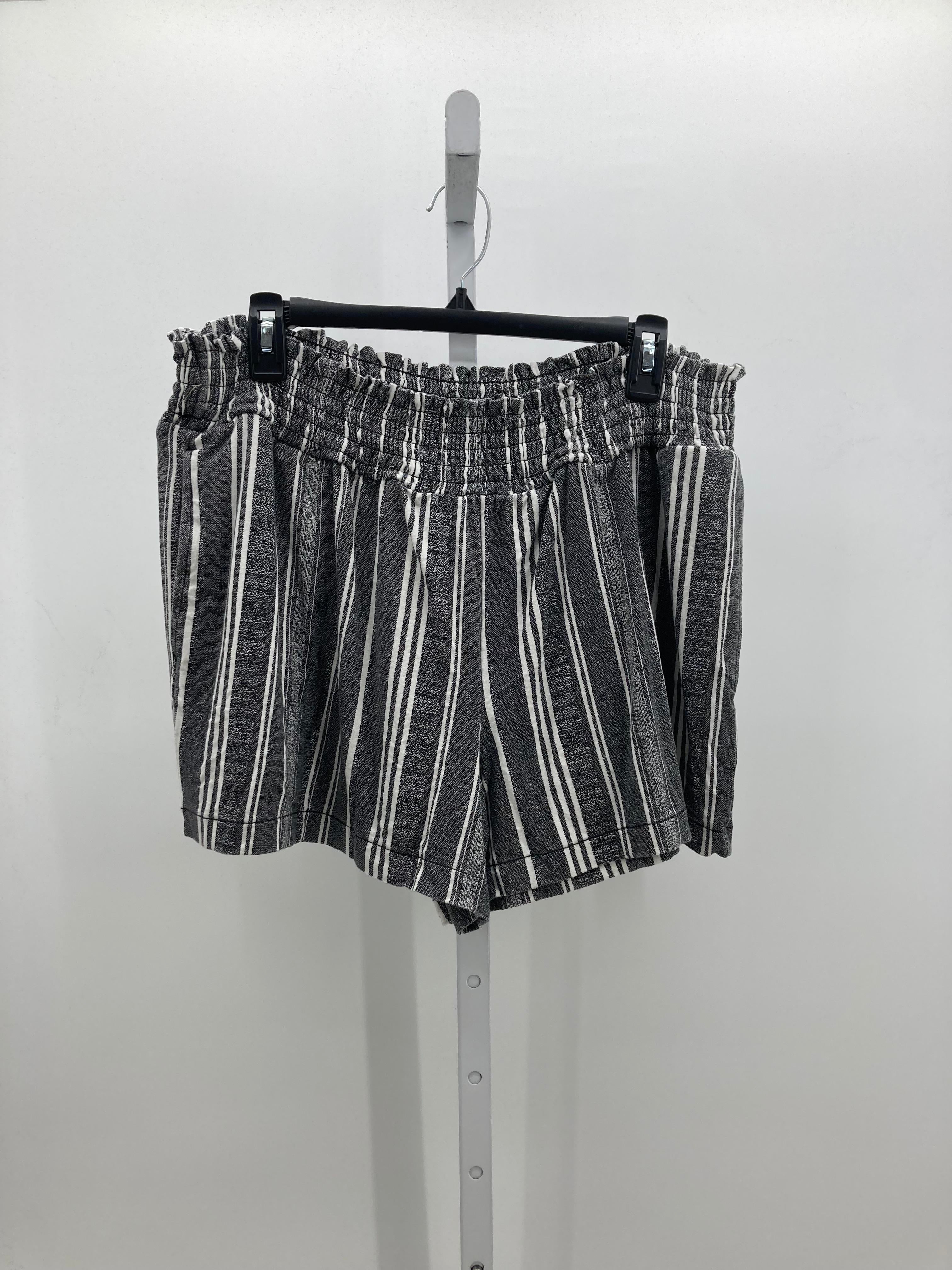 Time and Tru Size Extra Large Misses Shorts
