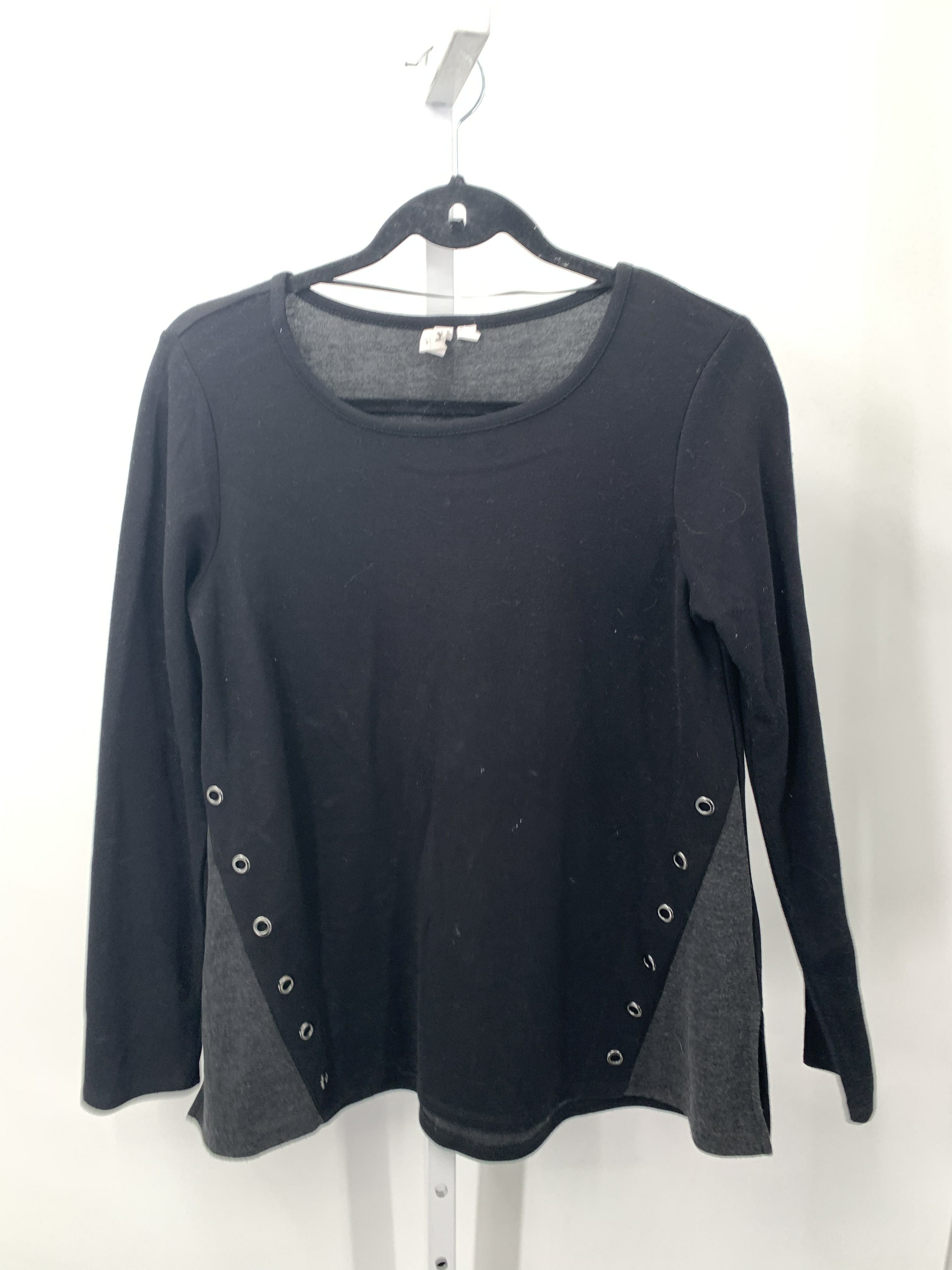 Cable & Gauge Size Small Misses Long Sleeve Shirt