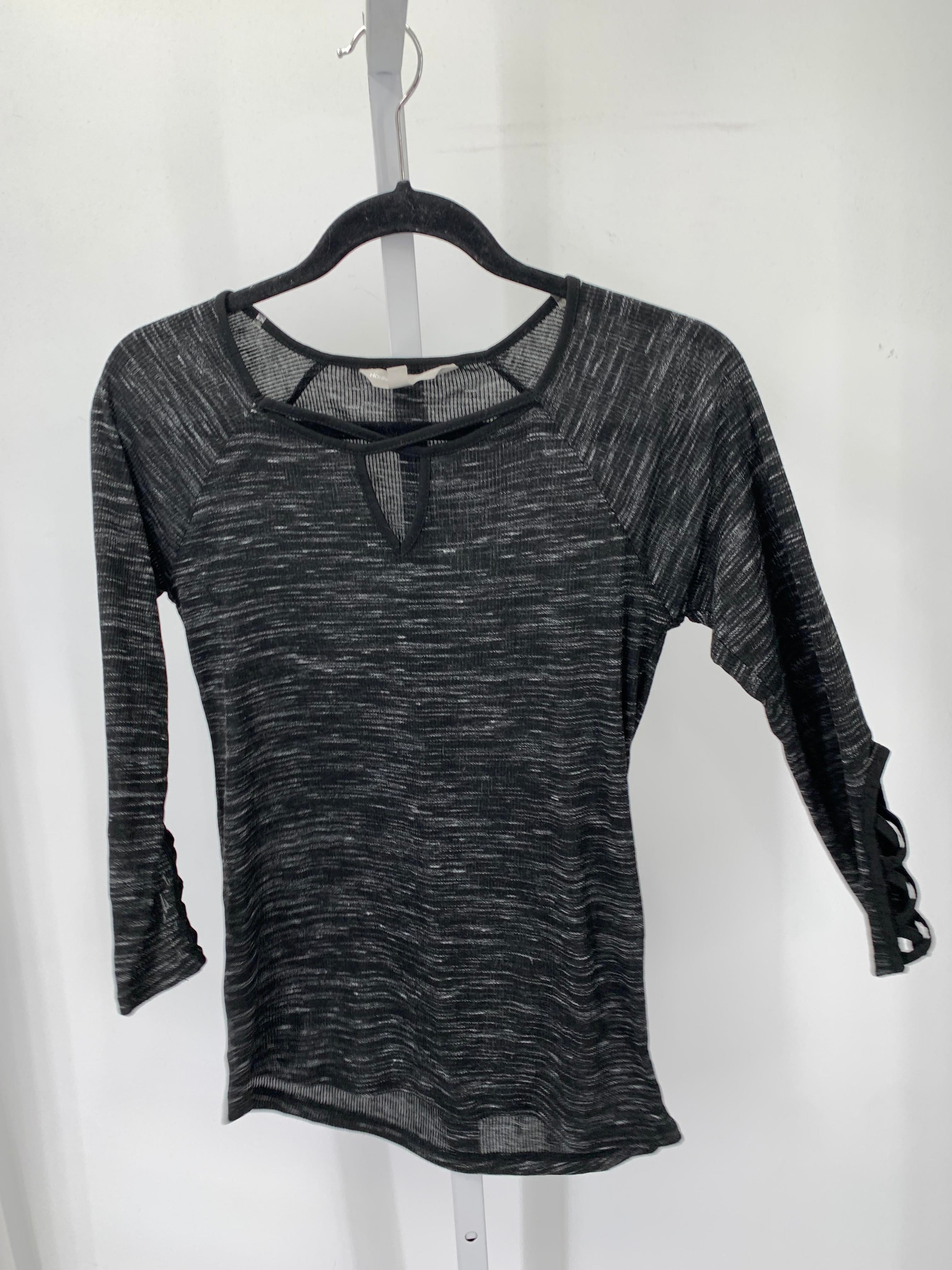 Size Small Misses 3/4 Sleeve Shirt