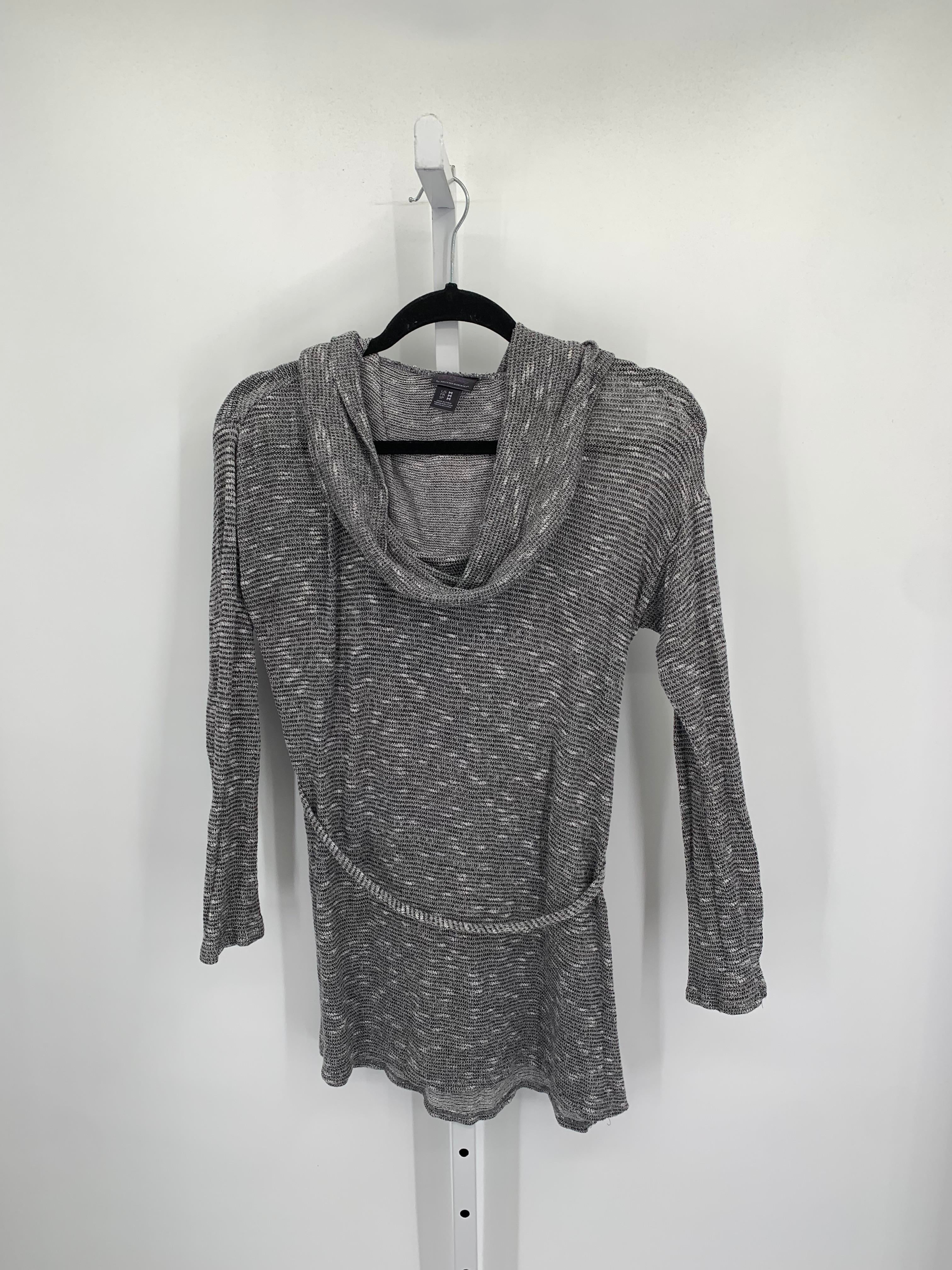 Oh Baby Grey Size Medium Maternity Long Sleeve Sweater