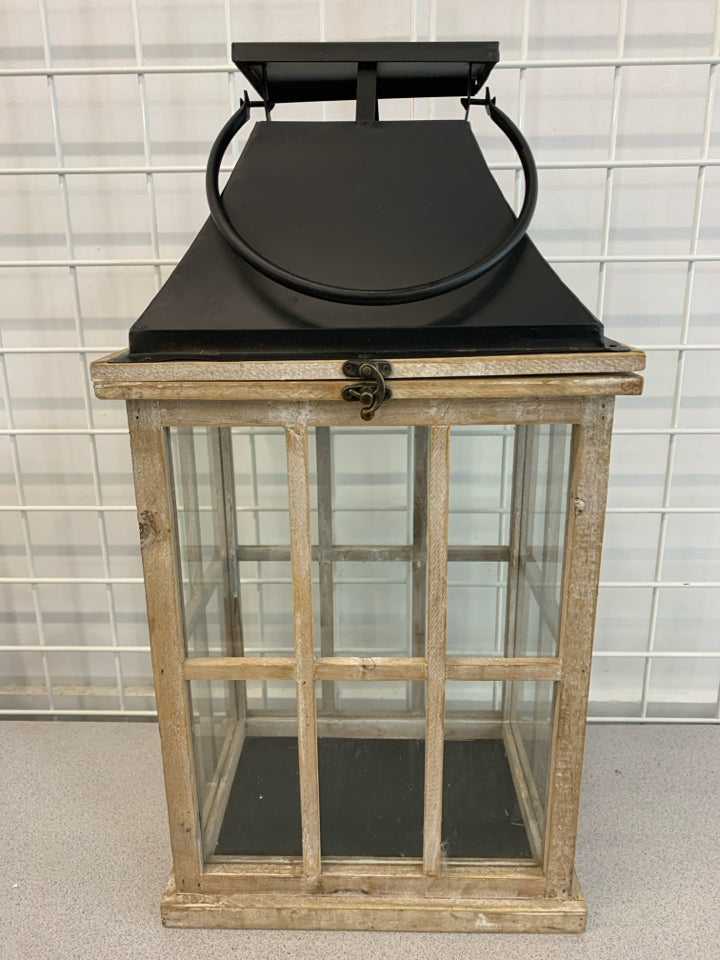 WOOD LANTERN W/BLACK METAL TOP.