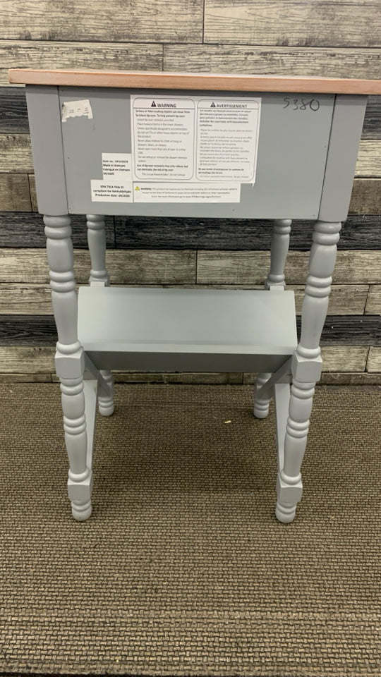 "X" FRAME NIGHTSTAND W/WOOD TOP.