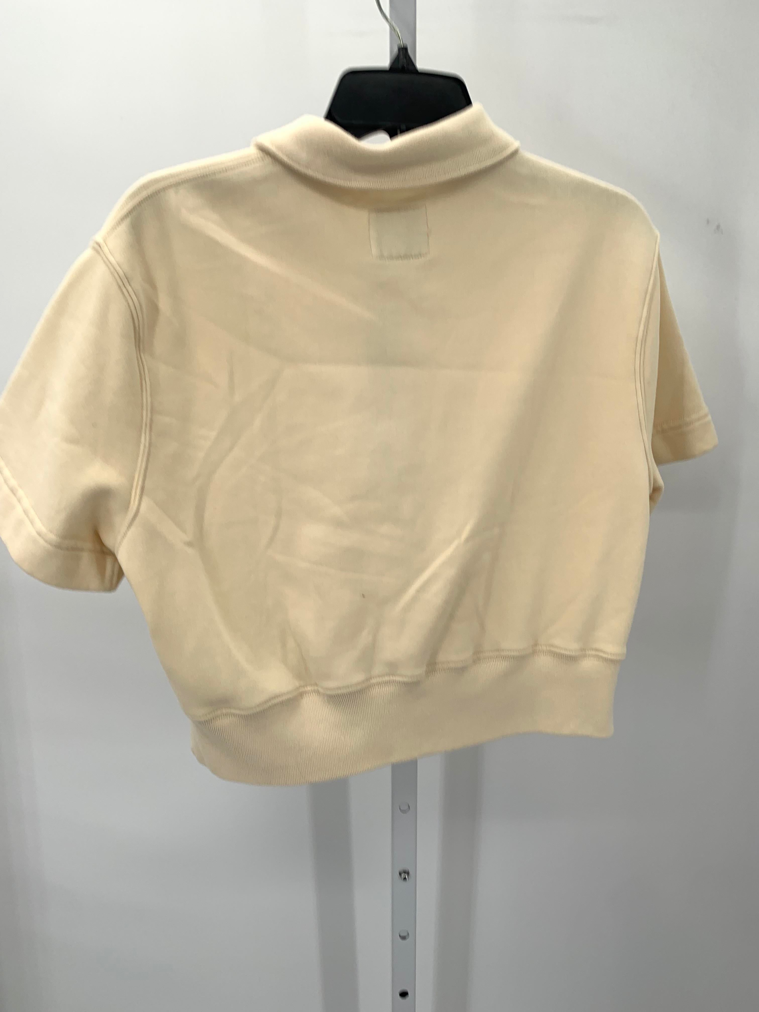 Abercrombie Size Small Juniors Short Sleeve Shirt