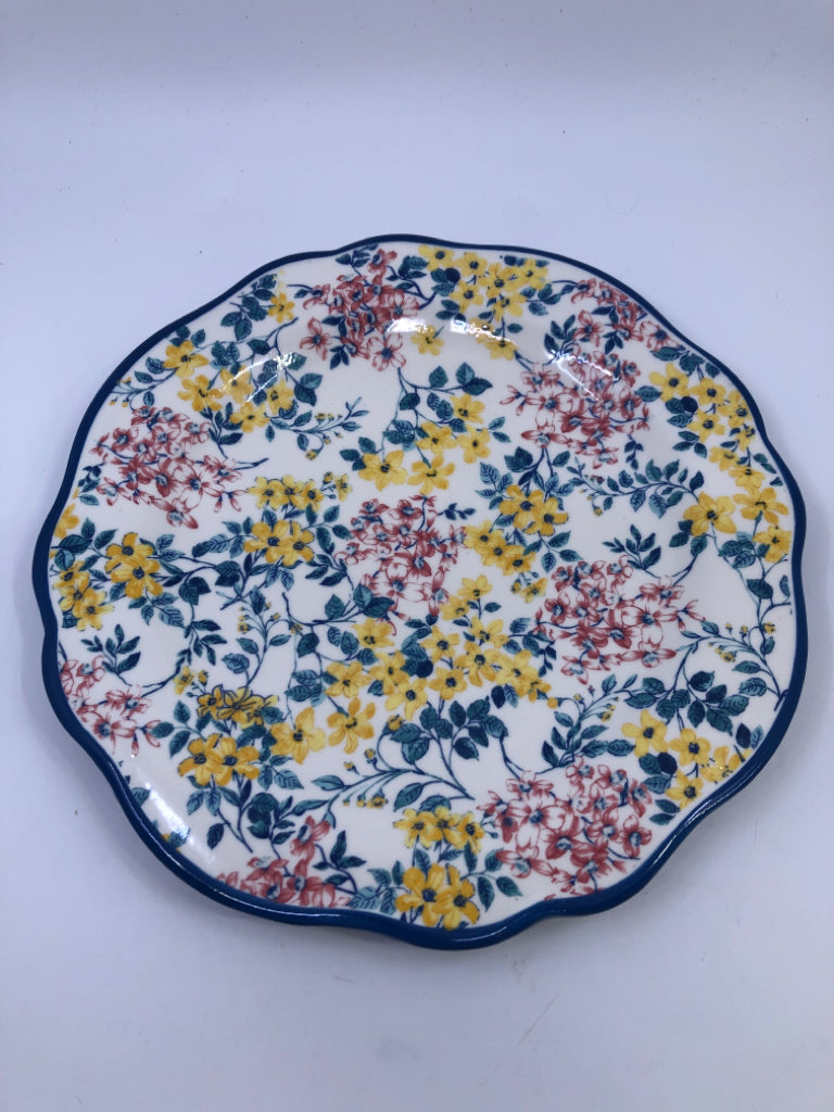 4 PIONEER WOMAN BLUE & YELLOW PLATES.