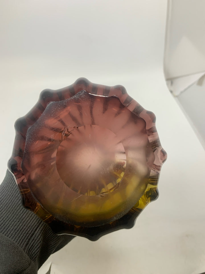 PURPLE/YELLOW BLOWN GLASS RIBBED VASE.