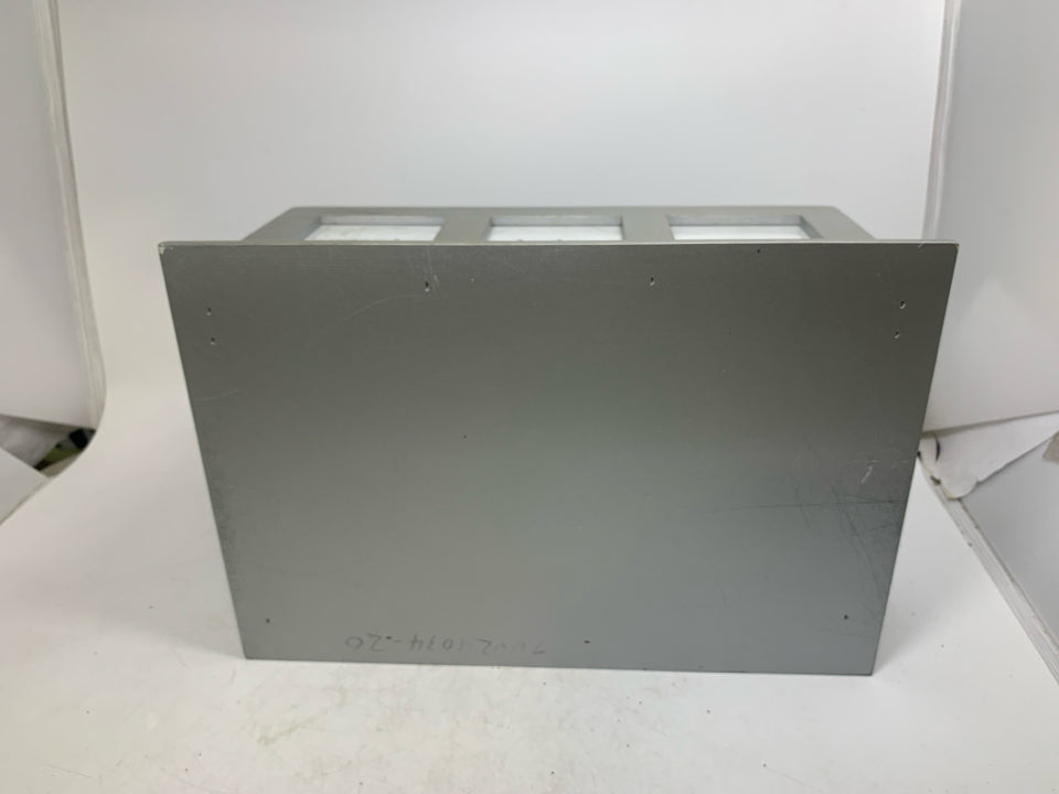 HEAVY DIVIDED DESK ORGANIZER.