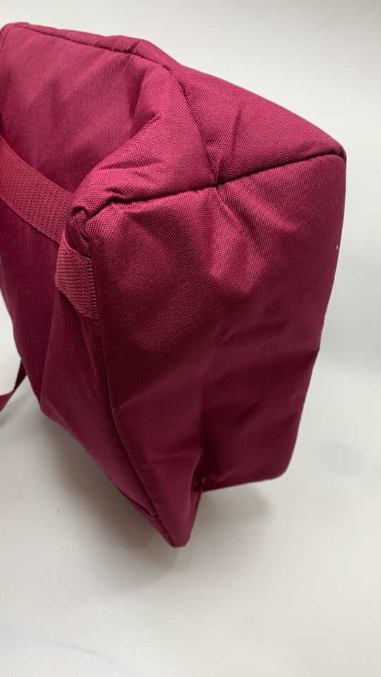 NWT 12-CAN COOLER TOTE.