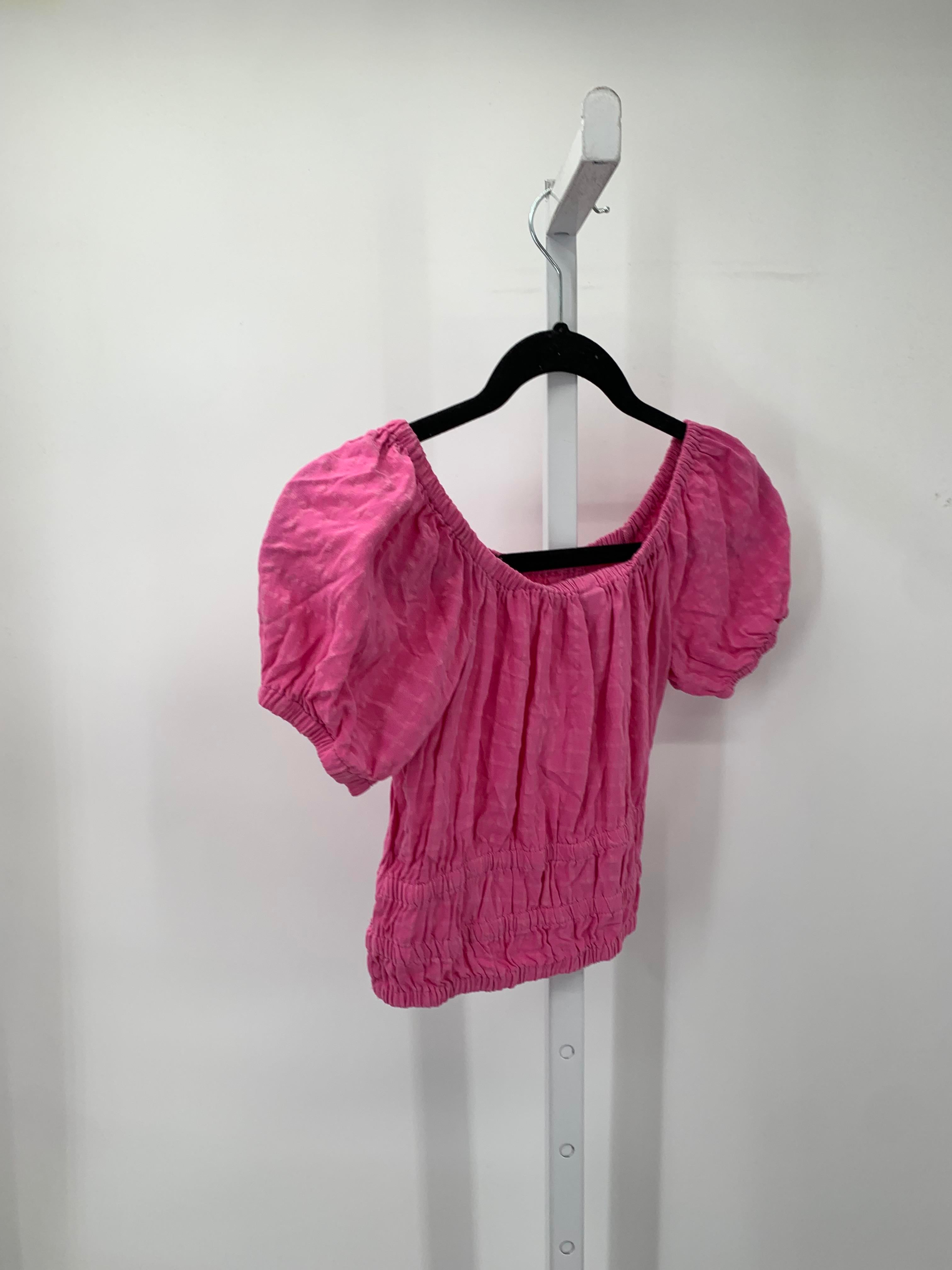 Old Navy Size 14-16 Girls Short Sleeve Shirt
