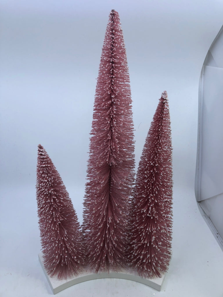 PINK CHRISTMAS TREE TRIO.
