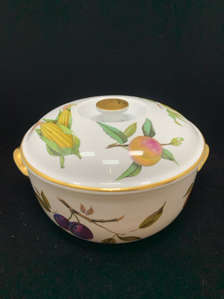 FRUIT DESIGN ROUND COVERED CASSEROLE DISH.
