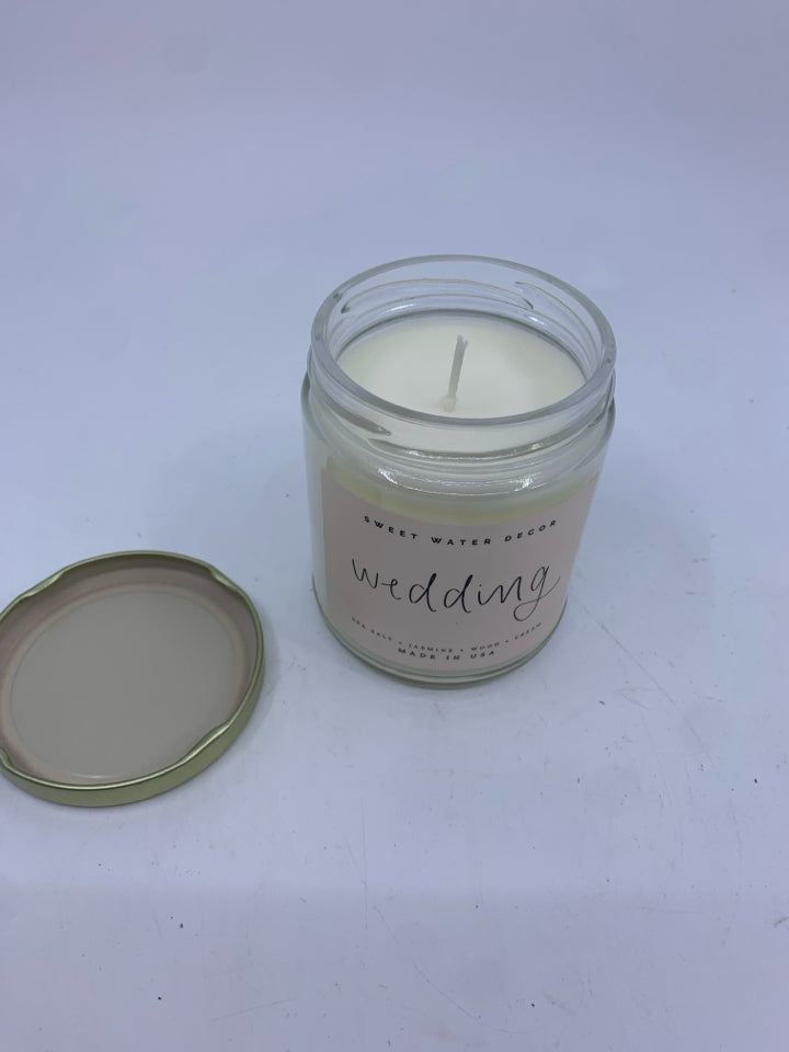SWEET WATER DECOR CANDLE JASMINE + WOOD.